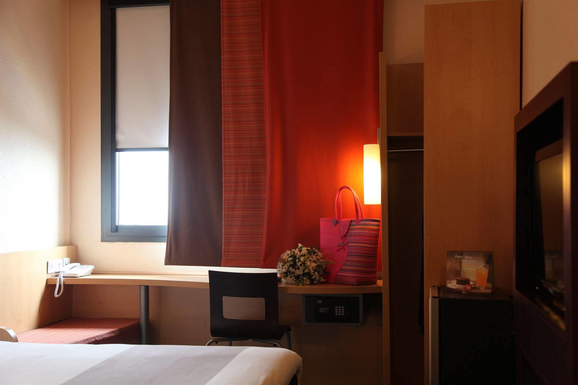 Ibis Styles Dakar Hotel Eksteriør billede