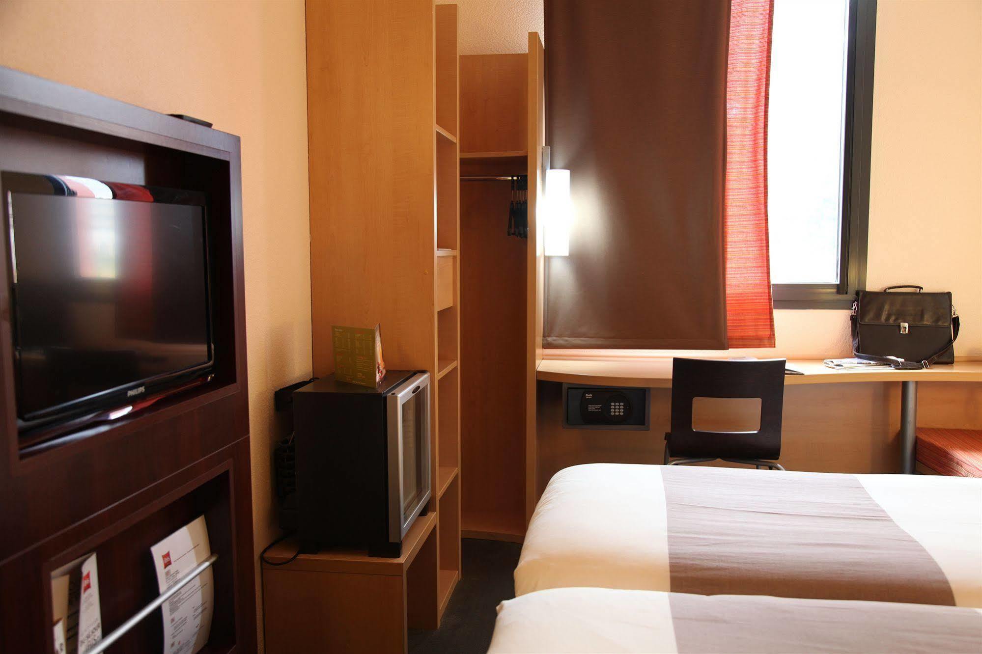 Ibis Styles Dakar Hotel Eksteriør billede